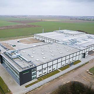 Nuevo centro de producción de HOPPECKE en Europa para la nueva serie grid | Xtreme - learn more